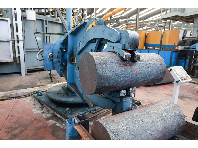 智能锻造！给起重机装上“无敌风火轮”，是一种什么体验？